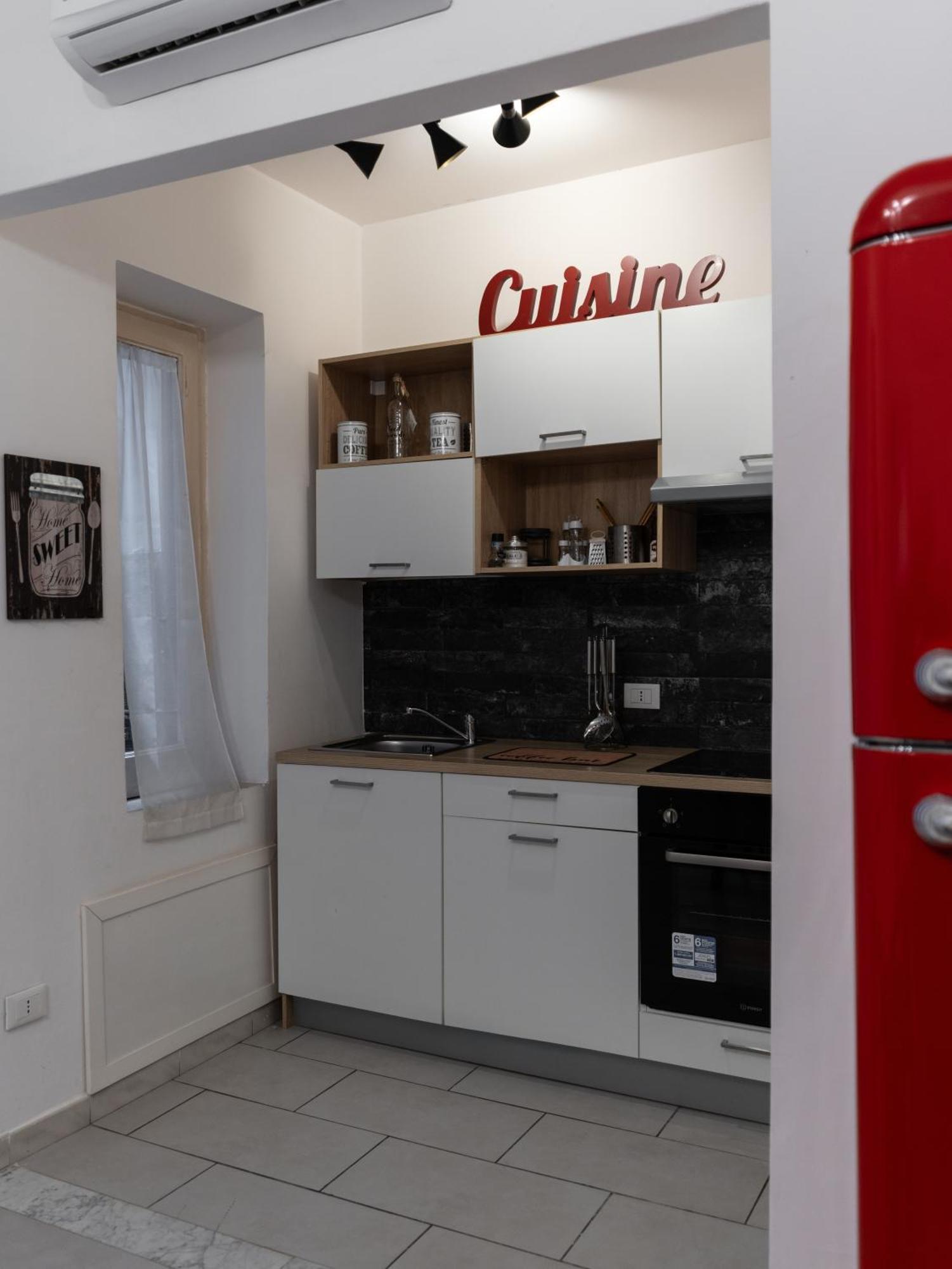 Casa In Centro Apartment ปาแลร์โม ภายนอก รูปภาพ